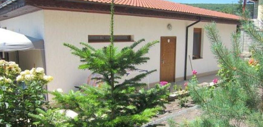 Wunderschöne Villa mit Jacuzzi und Meerblick in ruhiger Lage in der Nähe von Albena